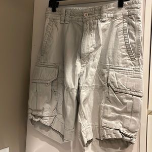 Polo Ralph Lauren cargo shorts Men’s size 33 light khaki